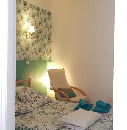 Apartment / Jungle Sete